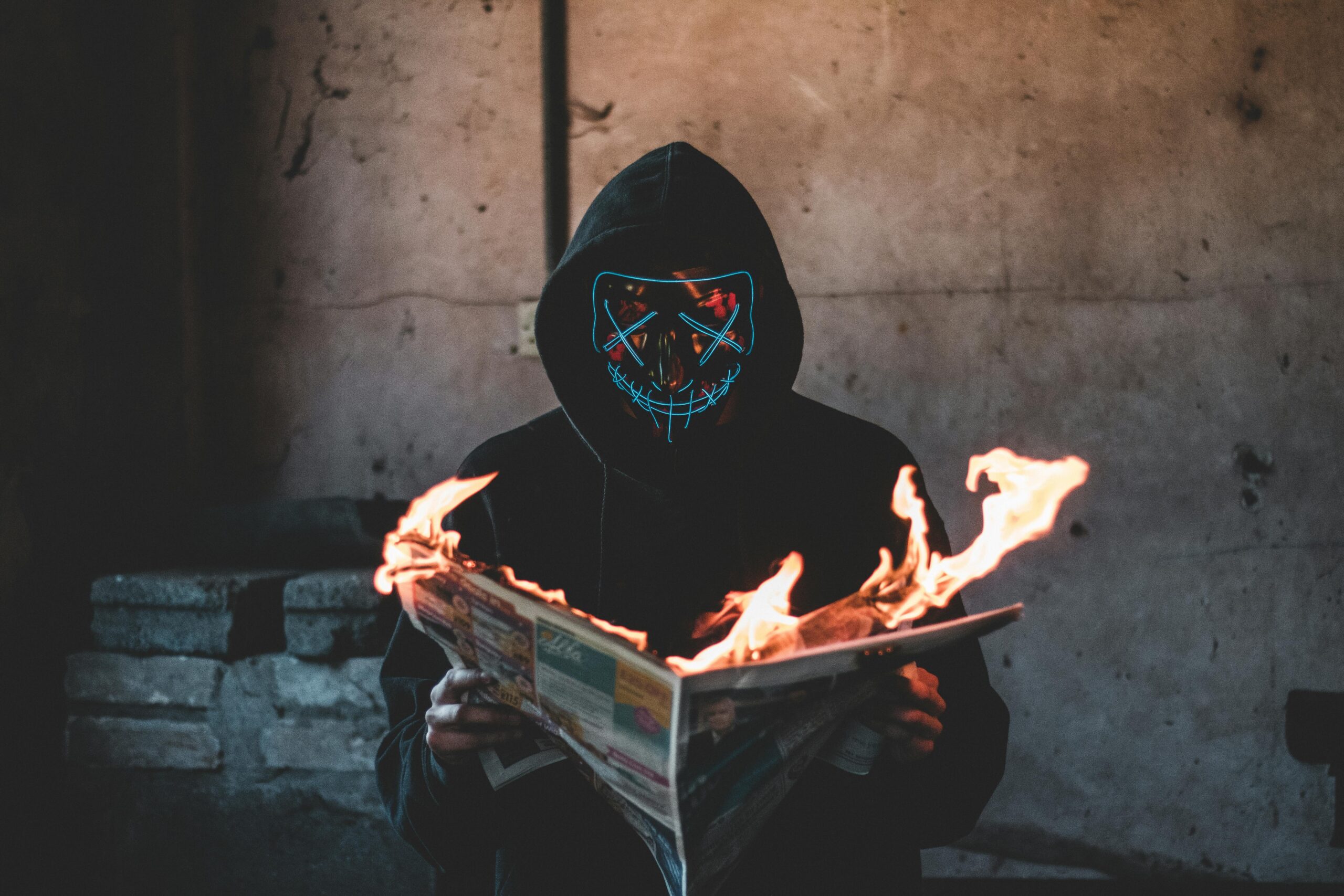 Gesichtlose soziale Medien: Anonymität und ihre Auswirkungen